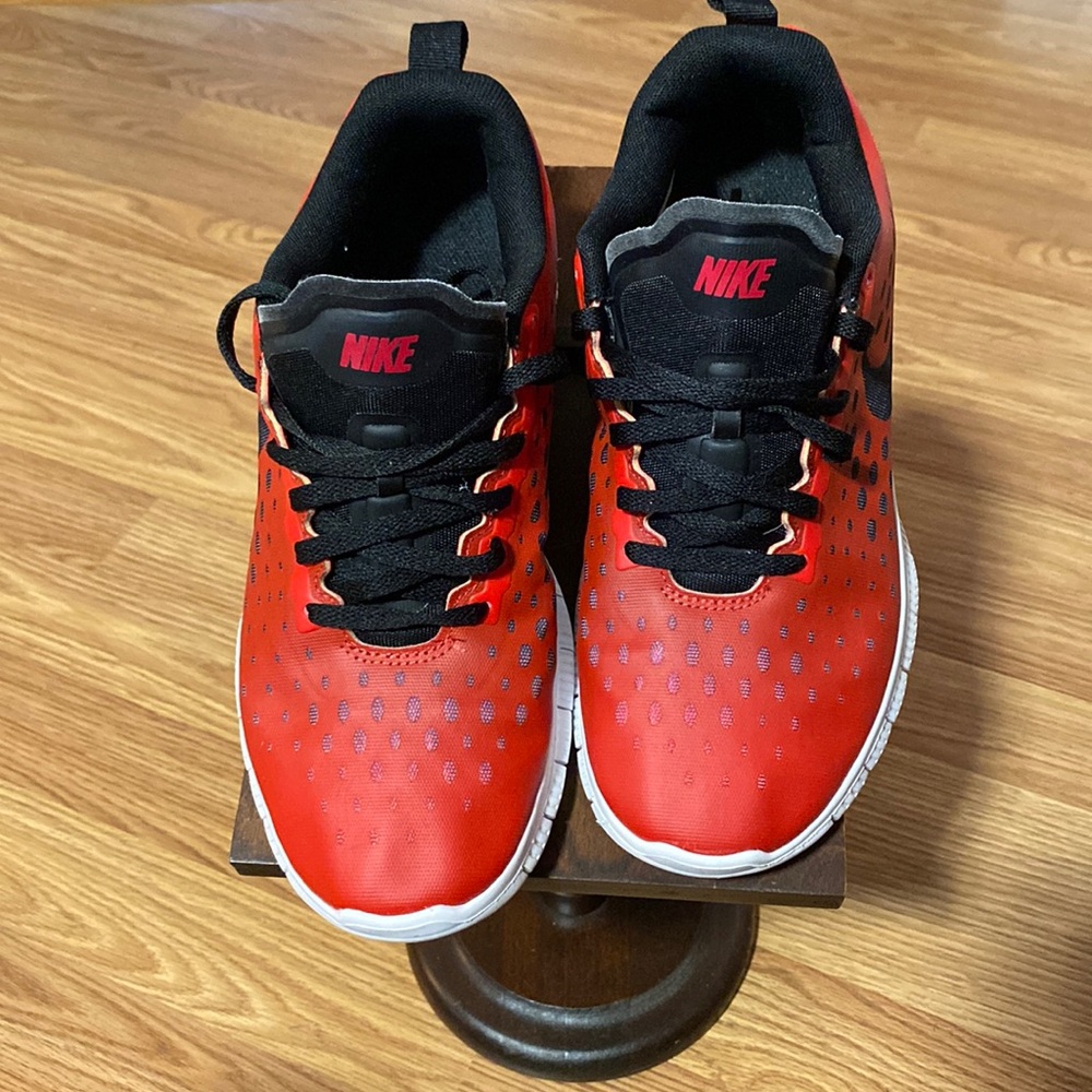 Nike Express youth shoes